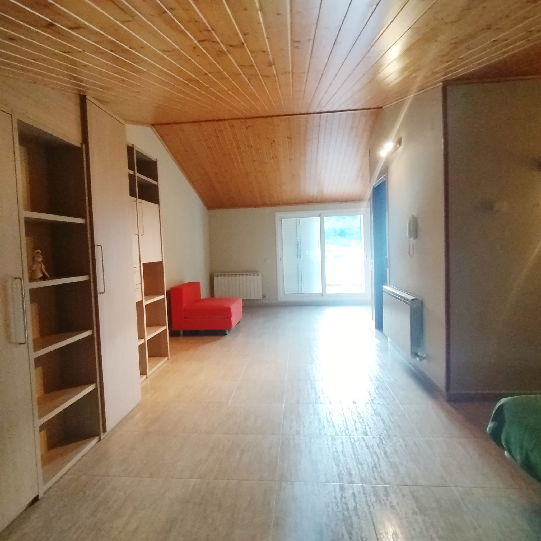 Casa adossada en venda amb jardí