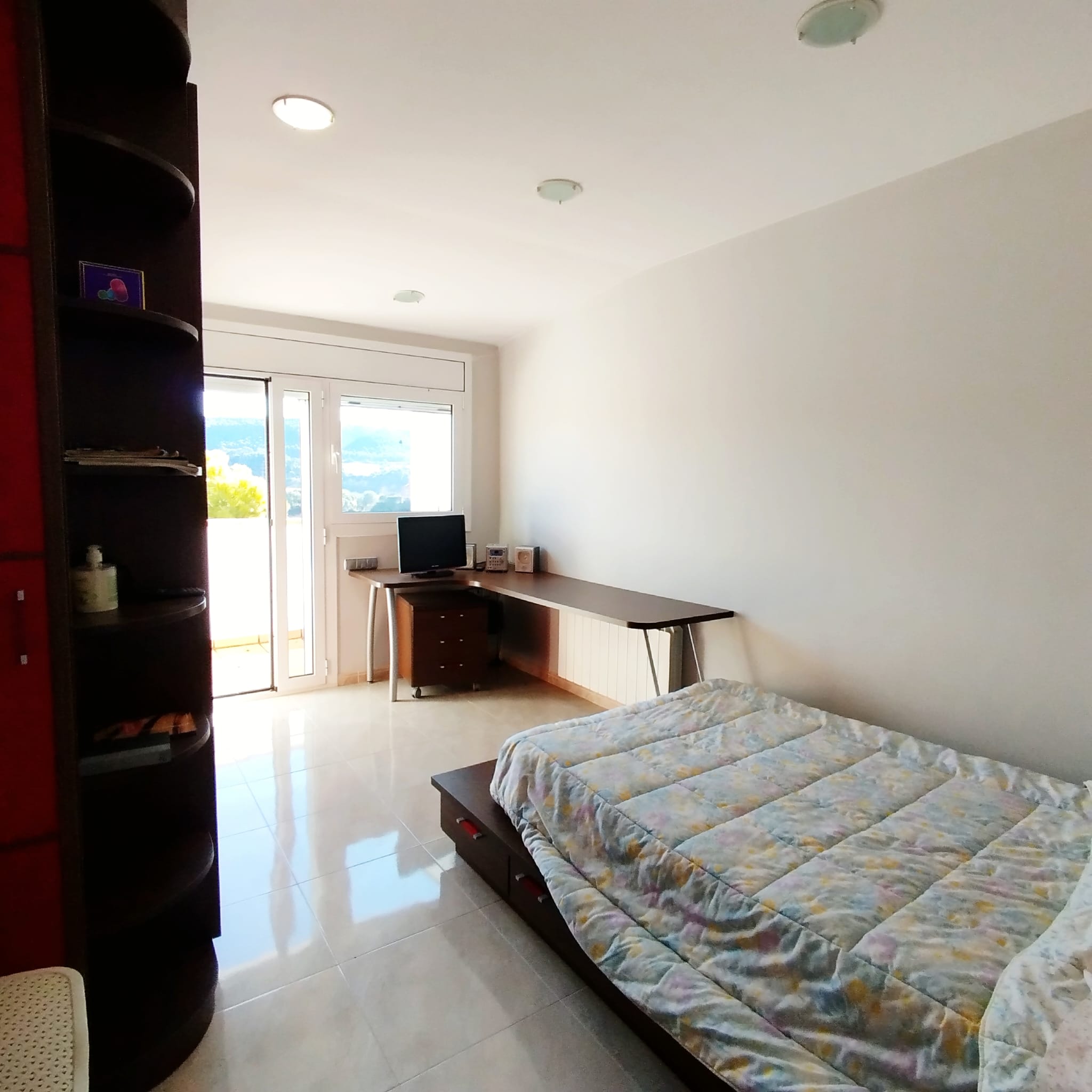 Casa adossada amb ascensor