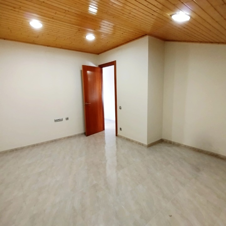 Casa adossada amb ascensor