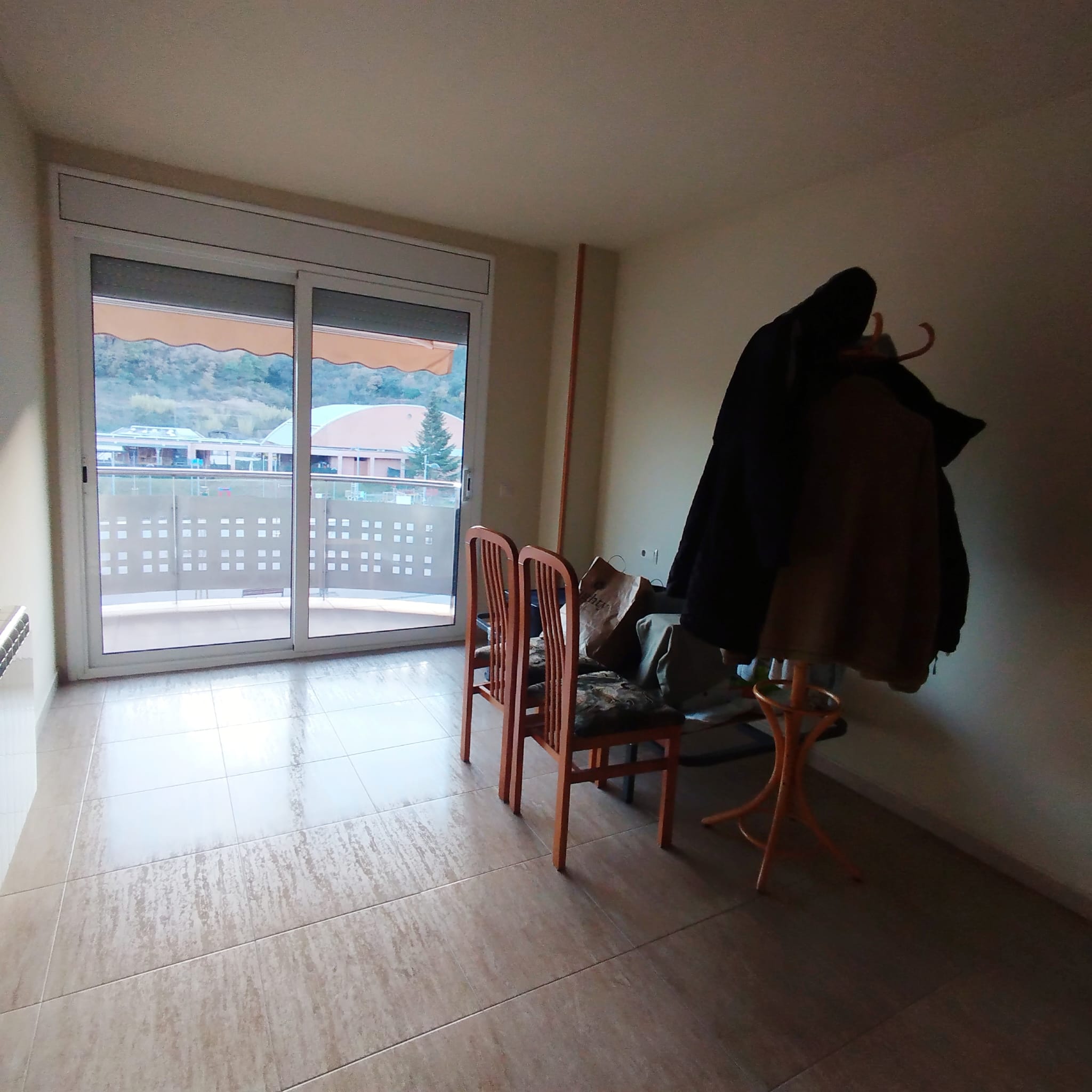 Casa adossada en venda amb jardí
