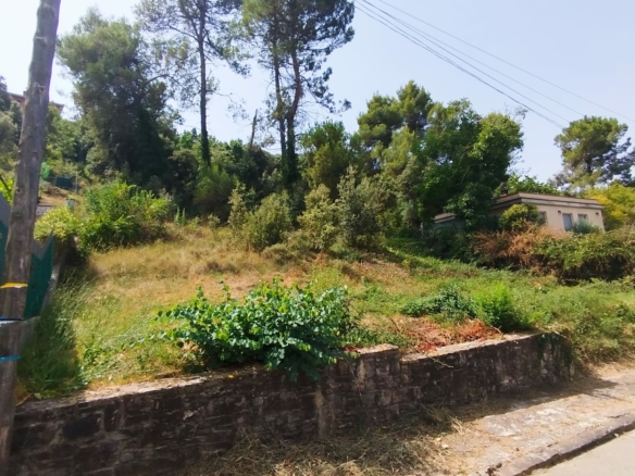 Terreny urbà per a casa 4 vents