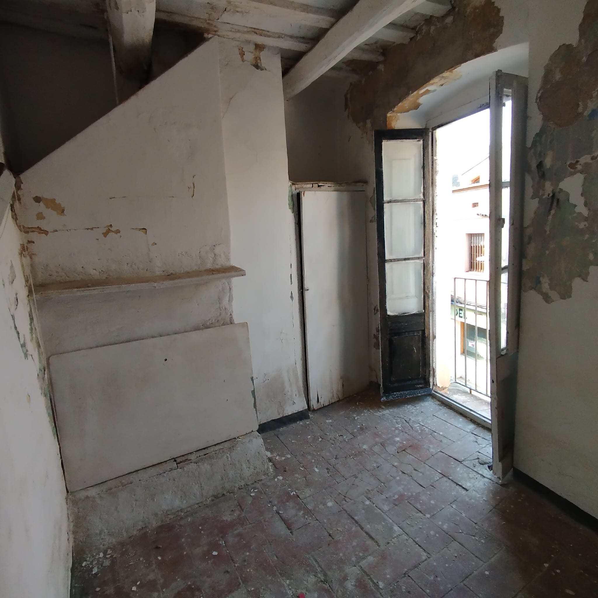 Casa per reformar en venda