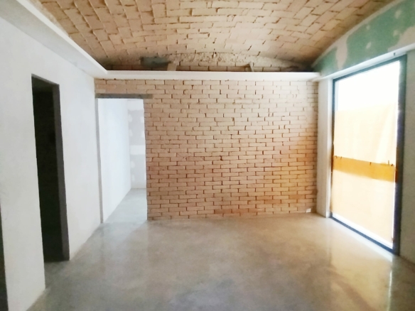 Local comercial cèntric i amb visibilitat